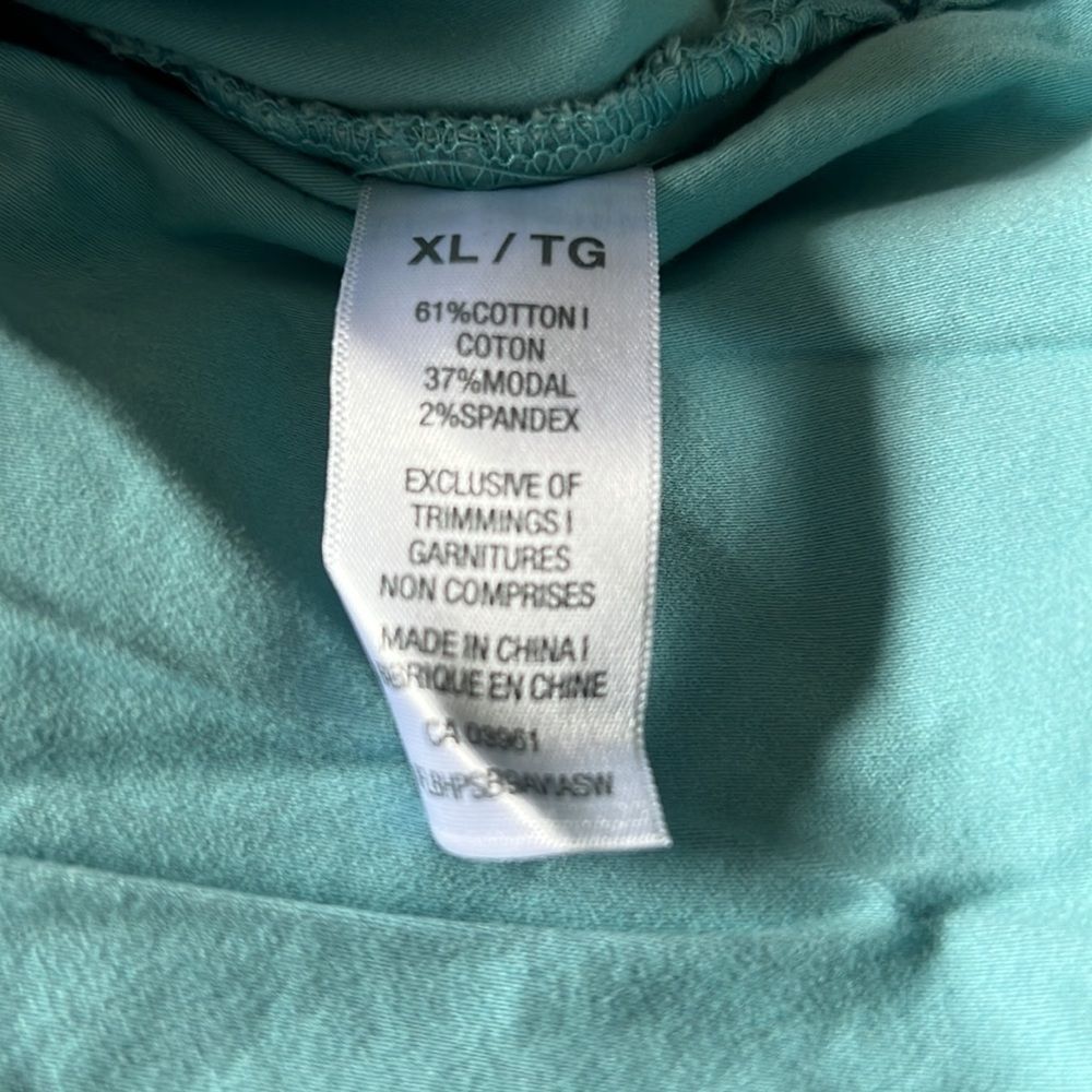 Health Pro Scrub Top - Picture 5 of 5